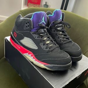 Jordan Retro 5. Size 10. Black/Red/Purple